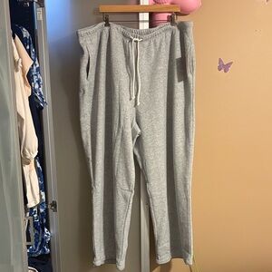 BNWT Eddie Bauer Light Gray Fleece Interior Drawstring Sweatpants plus size